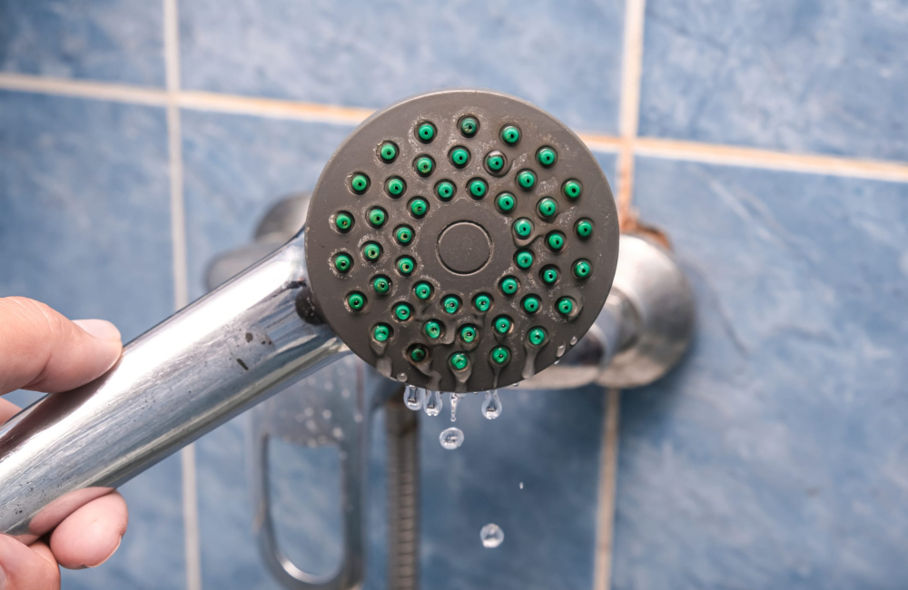 Main Causes of a Dripping Showerhead and How to Fix Them?