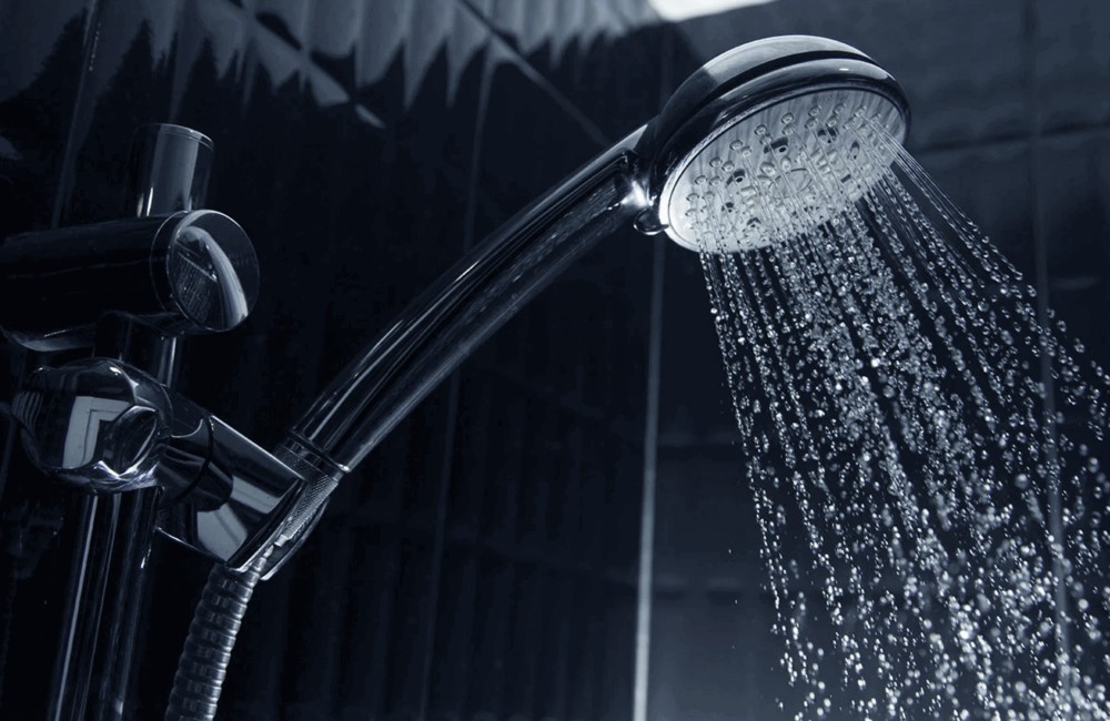 Will a Cracked Shower Tray Leak? What Damage Could It Cause?